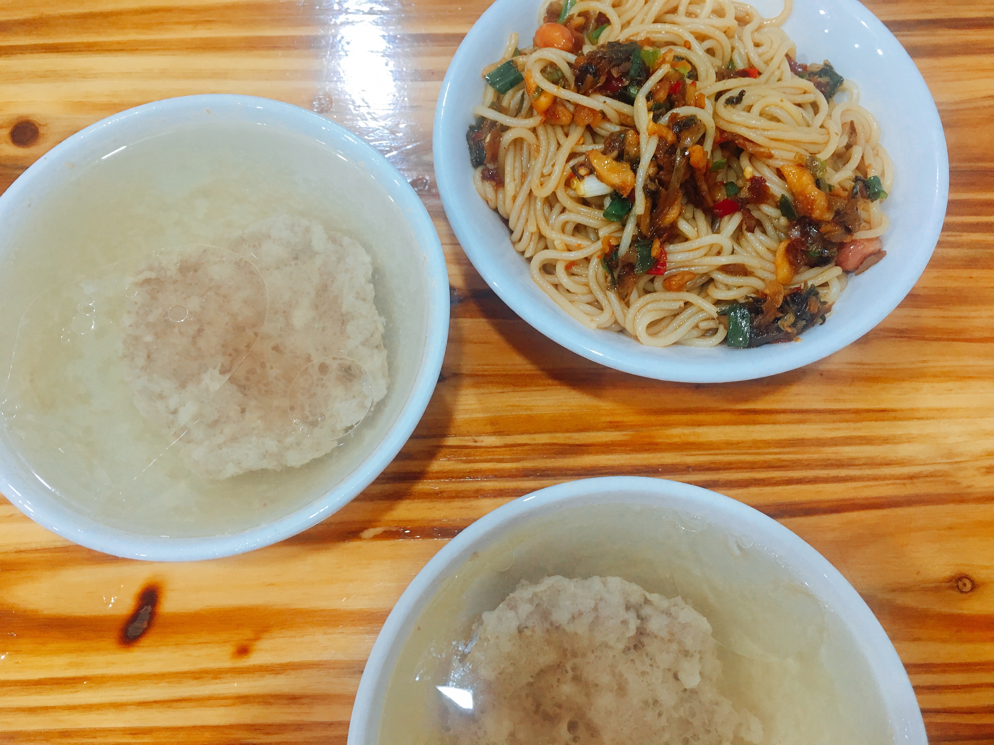 一边写一边流口水,红谷滩这些店可要好好的啊,脱下口罩我就来