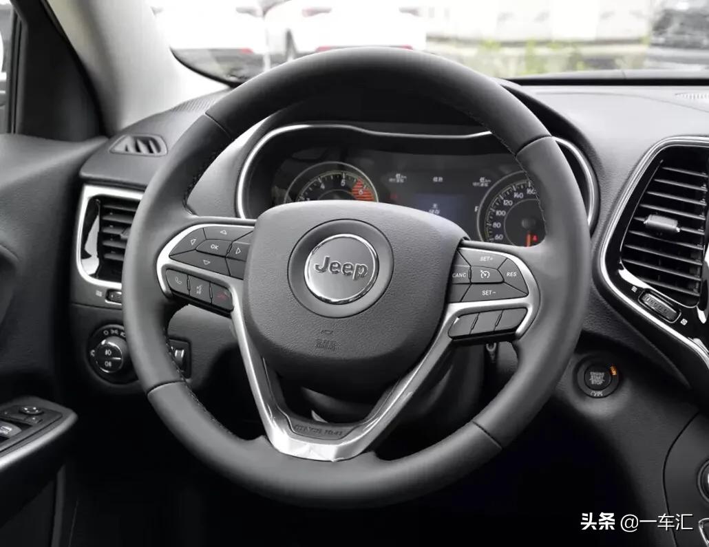 2020款jeep自由光怎么样值得买吗,jeep全新自由光值得买吗