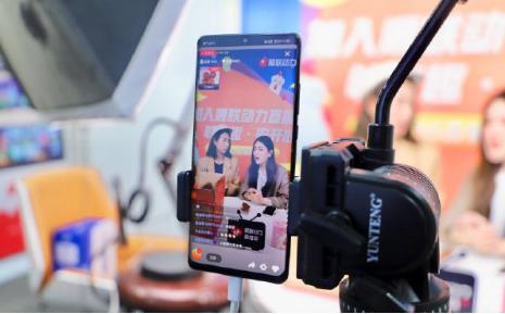 月入过万的副业靠谱吗,斜杠青年搞副业如何月入过万