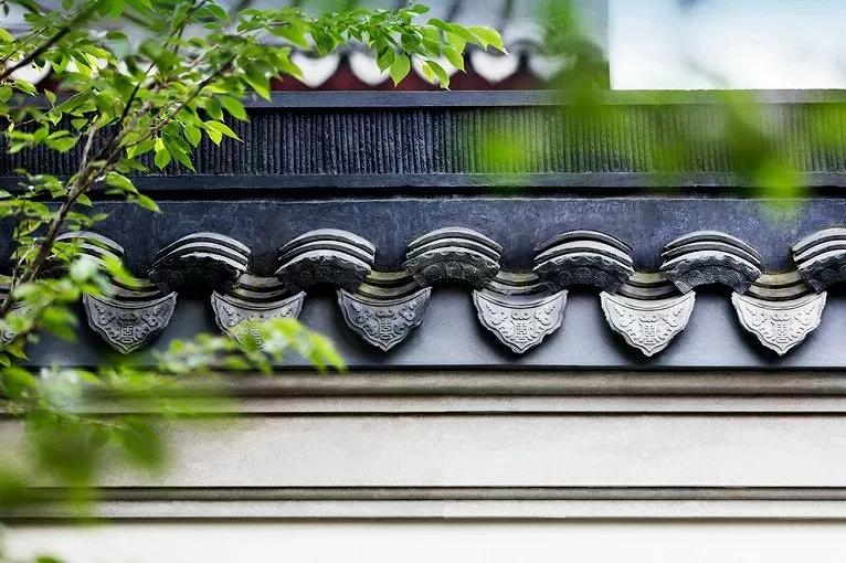 轻奢新中式风格装修效果图,新中式轻奢风格柜子效果图