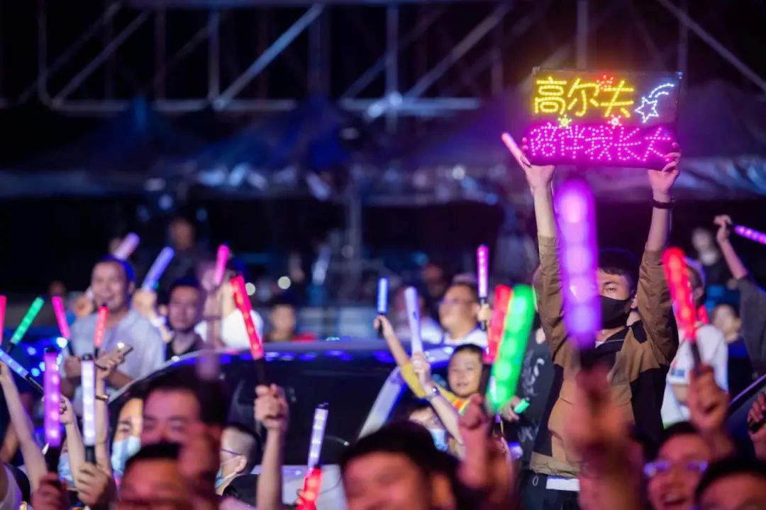 一键启动时光机,敢不敢穿梭回2020年伊始......