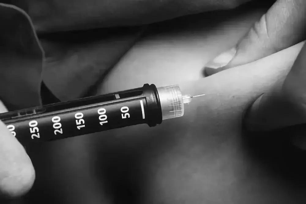 糖尿病人输液过敏怎么处理,注射门冬30胰岛素过敏怎么办