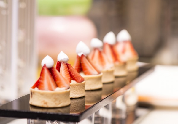 ¥118起/位--罗湖富苑出品!5米海鲜巨轮+豪气进口铁板烧不限量