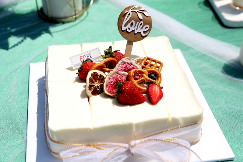 迎着“荷”风,寻着“荷”香!一生一世,百年好“荷”~