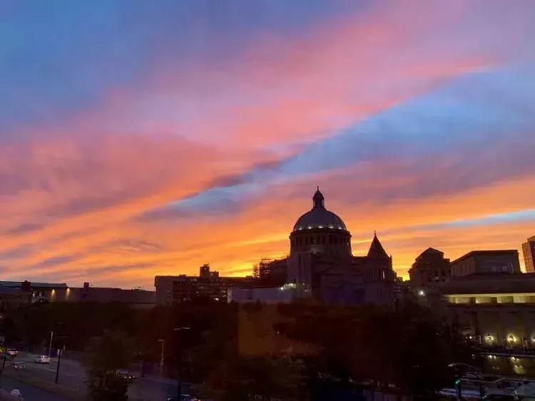 美国留学生被遣返怎么处罚,美国留学生被遣返最新政策