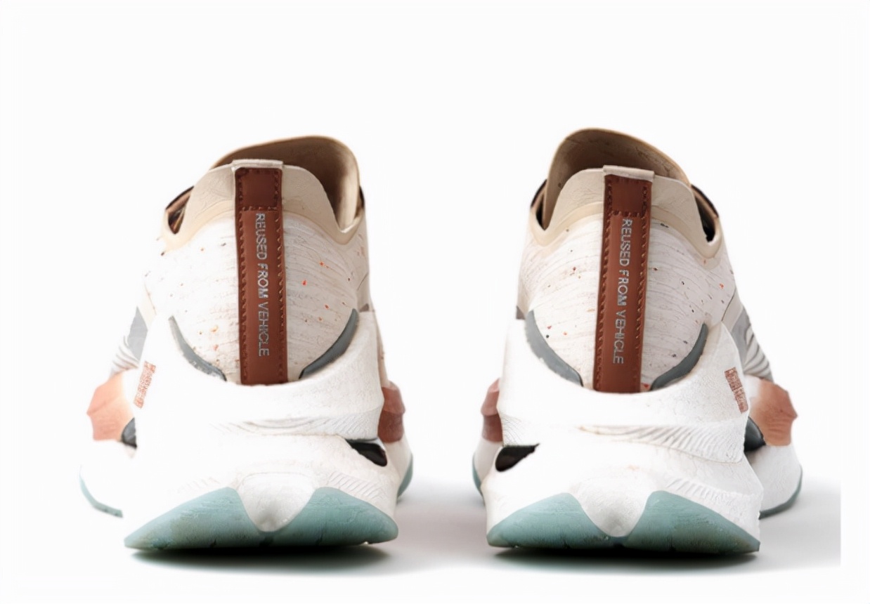 安踏和李宁对标的鞋,李宁安踏和匹克