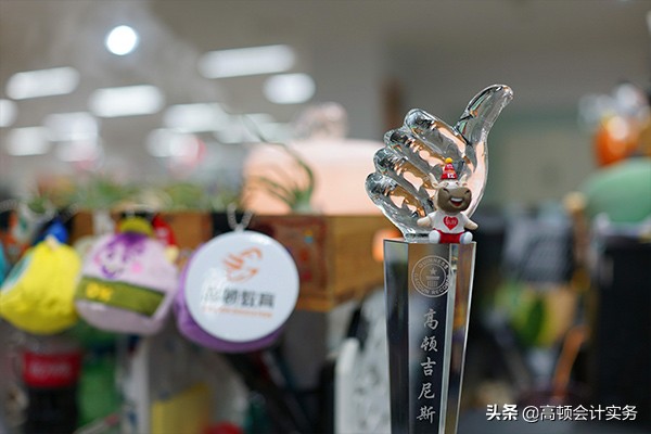 账户入账多少钱会被监控,公转私转账多少就会被银行查