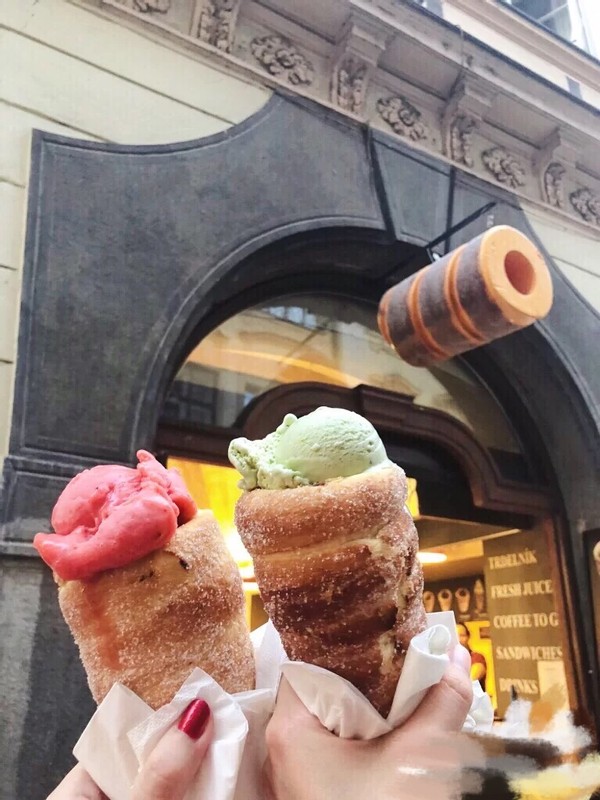 克鲁姆洛夫美丽的小镇,欧洲童话小镇克鲁姆洛夫