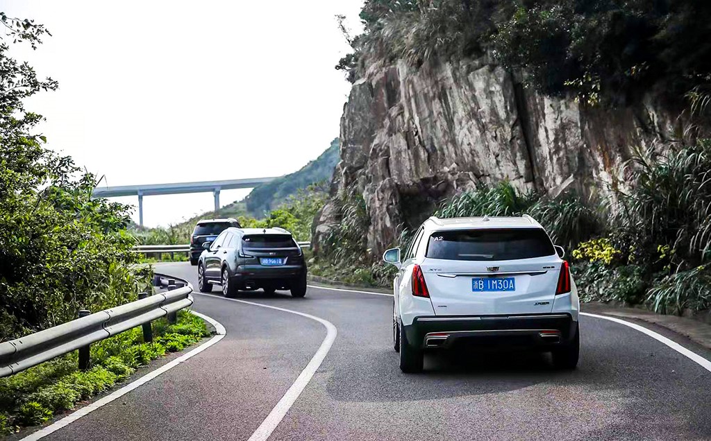 凯迪拉克大型suv车型试驾,244公里