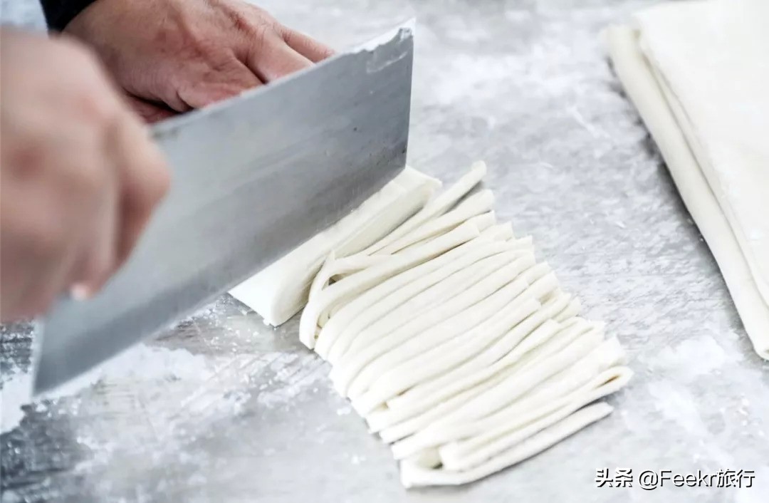 跟着邓超上了热搜的小城兰溪，庞大的小吃王国终于被掀起一角