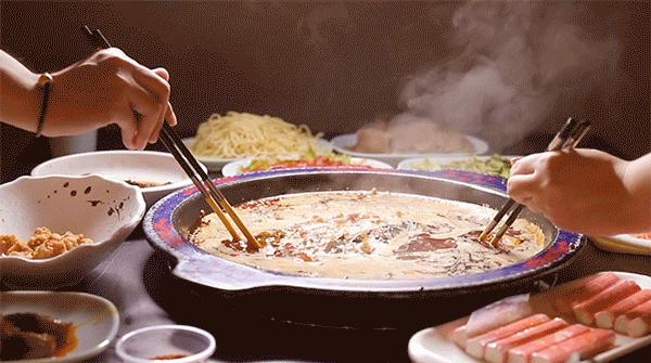 何师傅美蛙鱼头店庆,何师傅美蛙鱼头青年汇