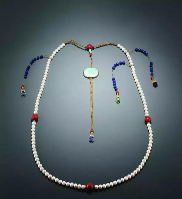 古代女人的首饰,古代女子的首饰描写