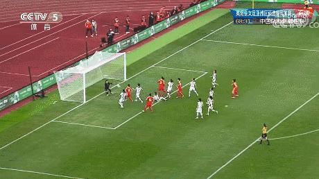 小到中国足球，大到中国体育，太需要王霜这款偶像运动员了