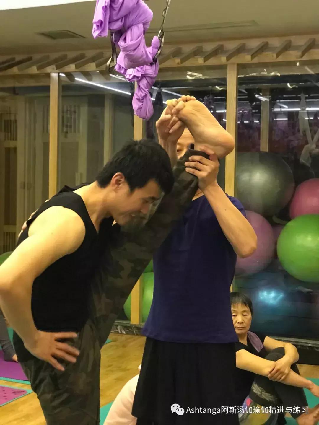 李育斌阿斯汤加瑜伽90分钟,李育斌阿斯汤加瑜伽完整示范