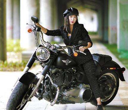 男人们的玩具摩托车,男人的玩具重机车