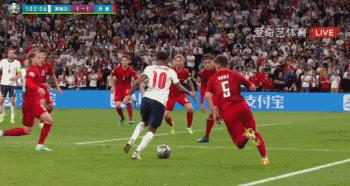 千古“英”名一“跳”毁!快乐足球遭全网唾弃