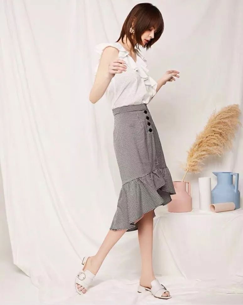 脚长怎么选鞋显脚小,脚胖脚宽不好看穿什么鞋