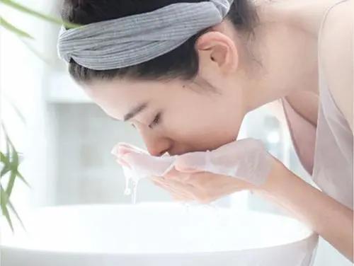 玉泽水光面膜敷完后需要洗脸吗,泽美面膜