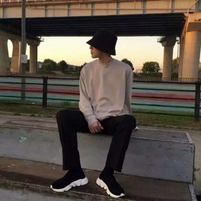 王者游戏名字男生霸气冷酷好听,男生和女生都能用的游戏名字