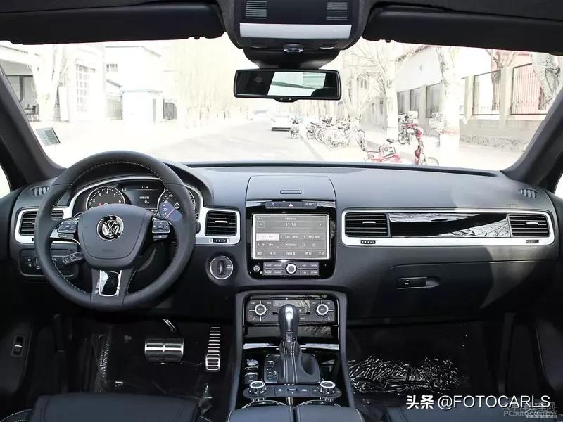 大众途锐老款新款比较,大众途锐老款和新款差别