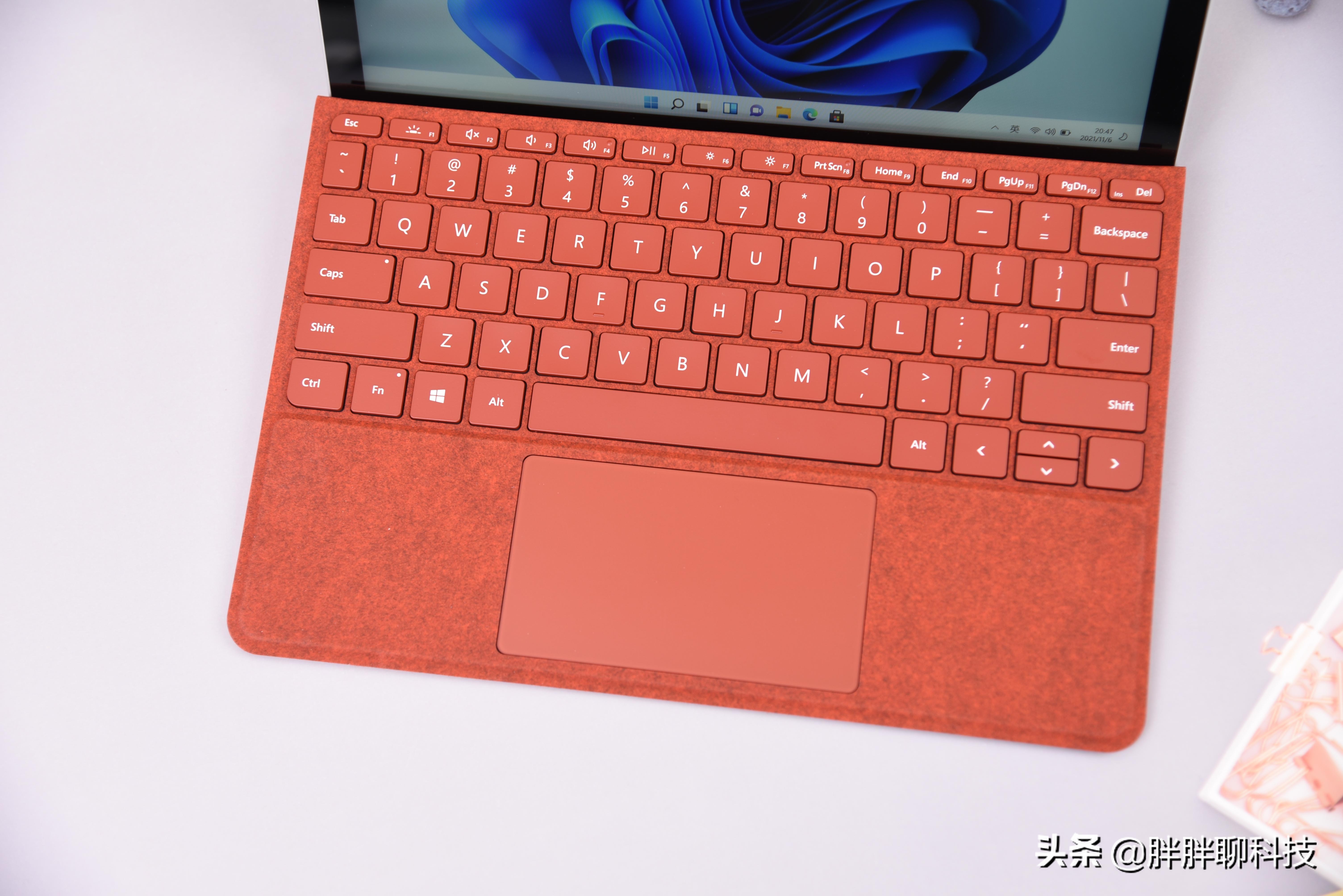 微软surfacego3视频,微软surfacego36500y触屏平板