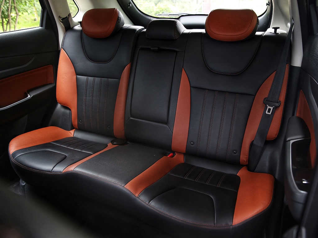 场爷撩车：5.99万起售的SUV如何让5位编辑对它的态度发生大转变？