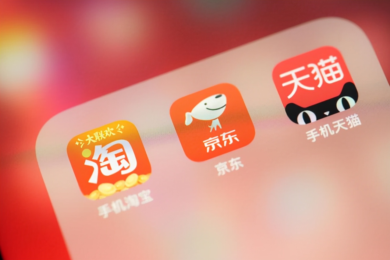 刘强东谈京东的几次危机,刘强东京东一年收入多少钱