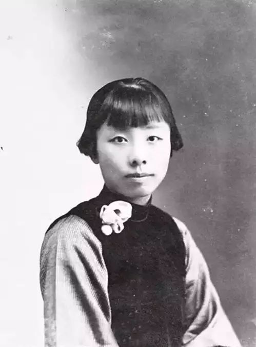 他,没有一张文凭被誉为“三百年才出一个的大师”“教授的教授”