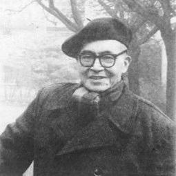 64岁陈道明偶遇84岁牛犇:不经意的动作,暴露了他真正的教养