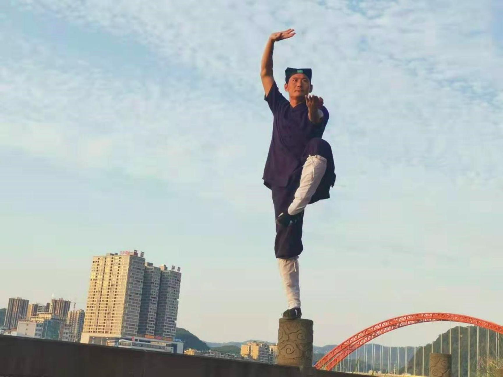 武当山大师打擂台,武当大师出山