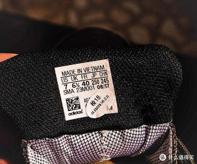 adidas阿迪达斯男子运动鞋,阿迪达斯新款球鞋测评