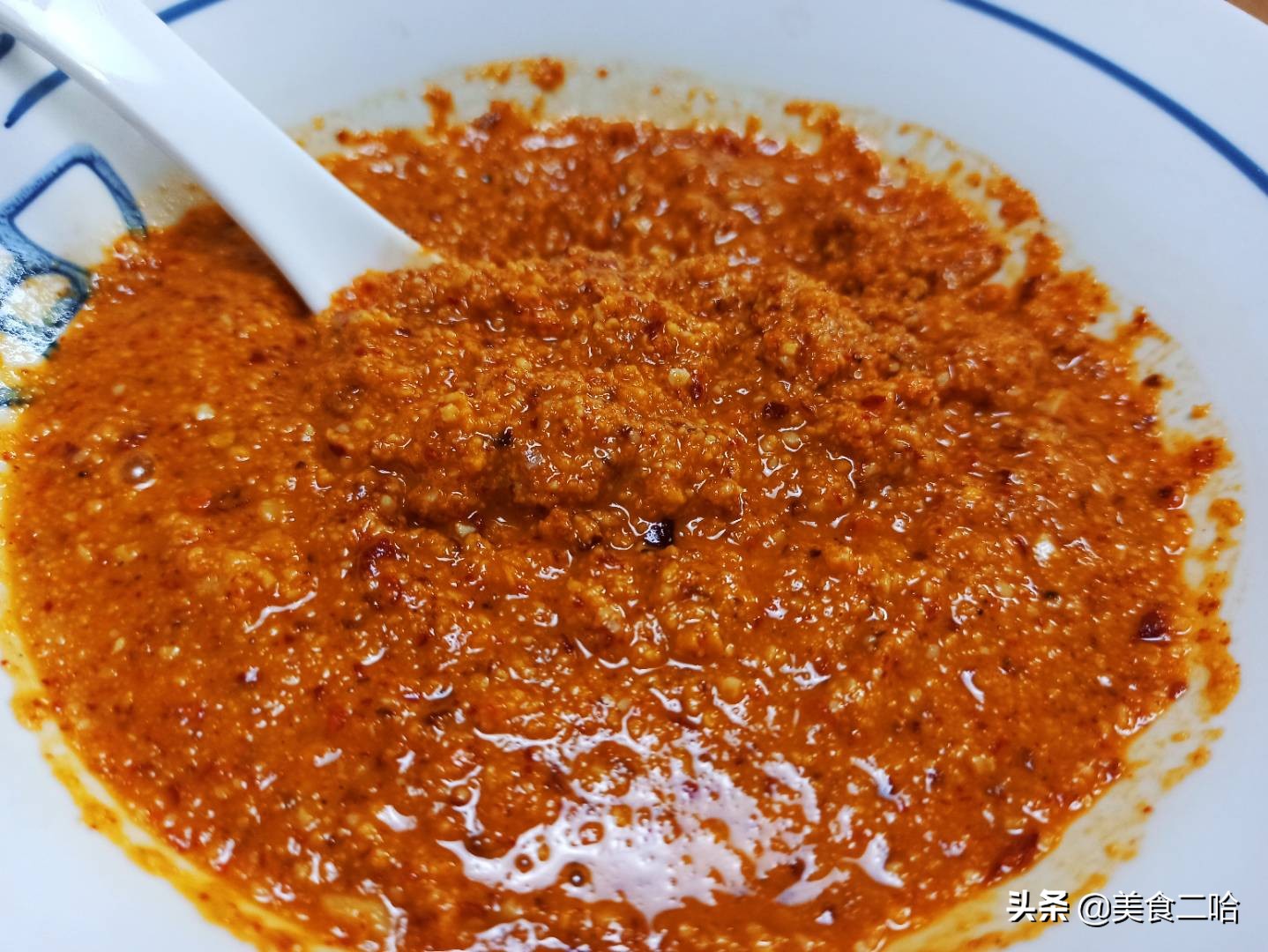 辣椒酱香辣怎么做,辣椒酱做法香辣