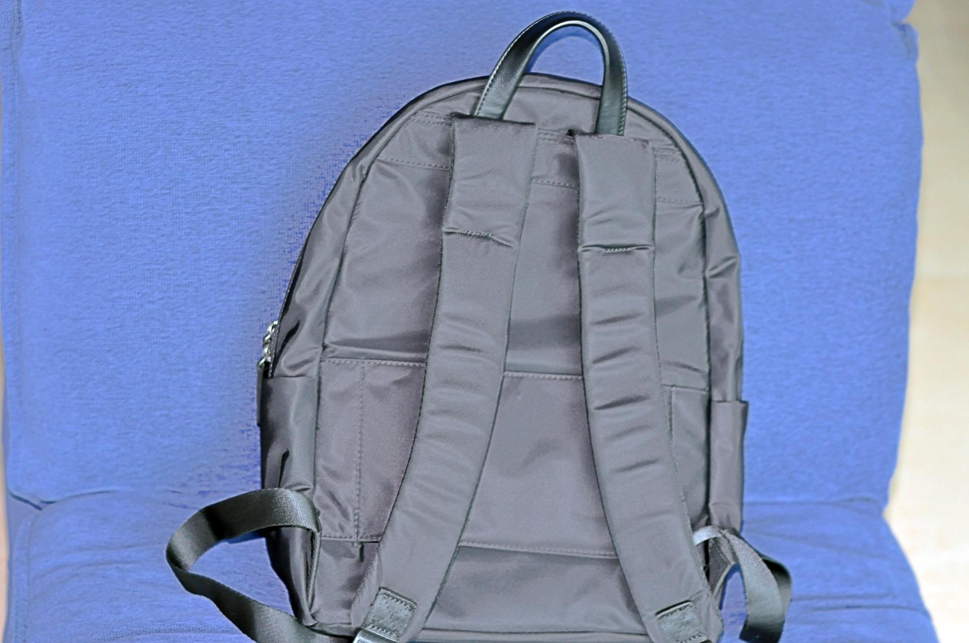 出行轻便背包,出行便捷背包