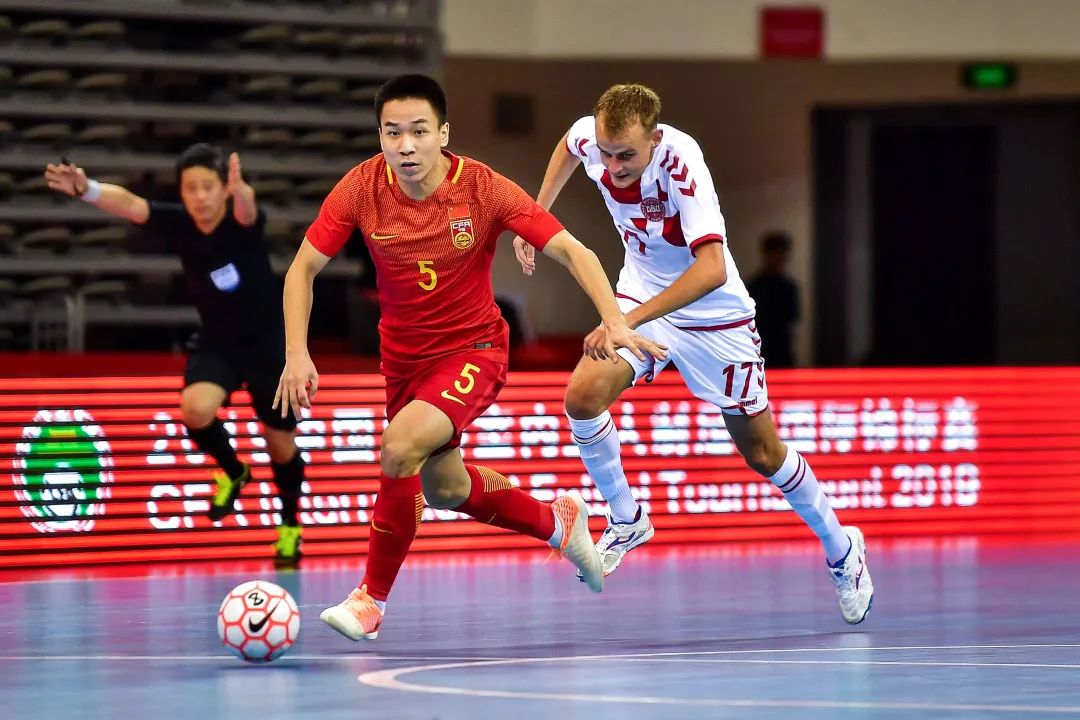 安然五人制,中国五人制裁判安然