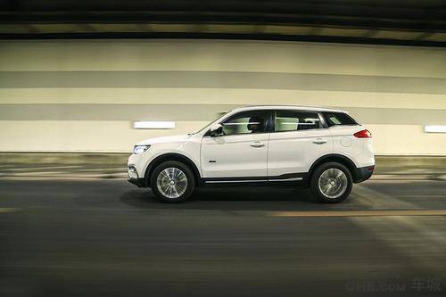 吉利博越测评2022,吉利博越l和吉利博越x区别