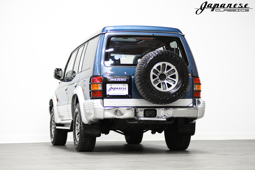 国外91年二手三菱帕杰罗标配电子悬挂20年前就能调整驾驶模式