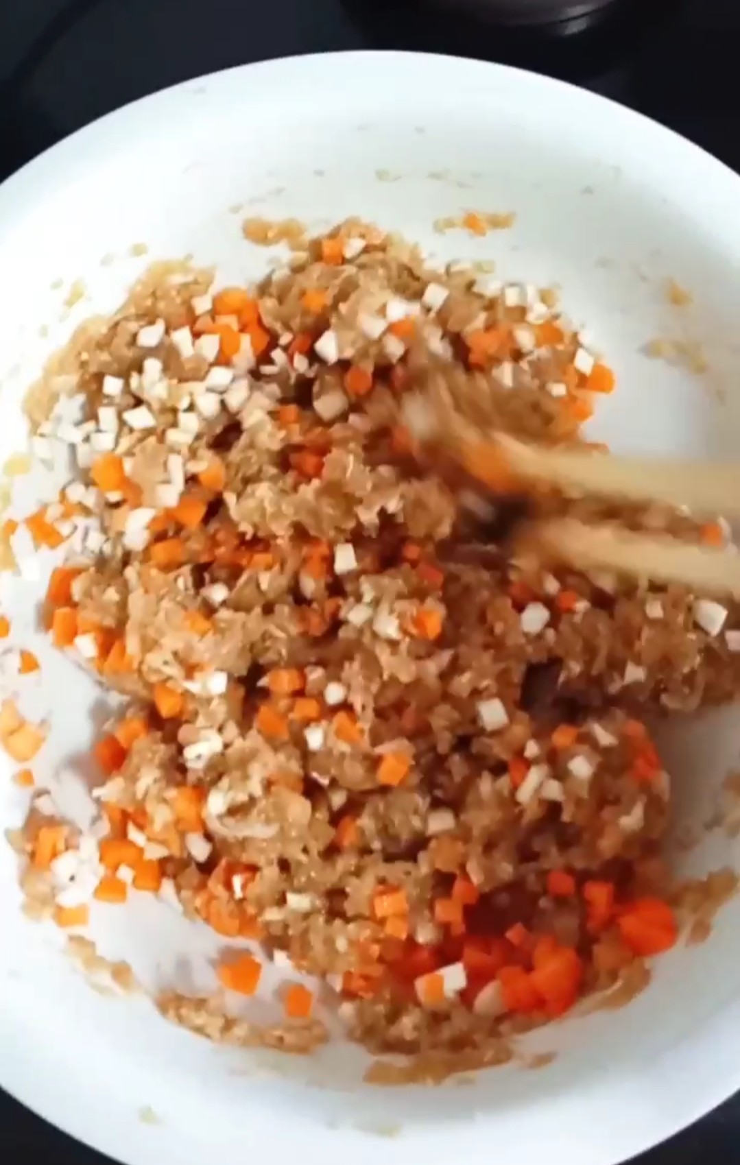 女人常吃这些皮肤水嫩皱纹消失,这几种食物有助淡化色斑