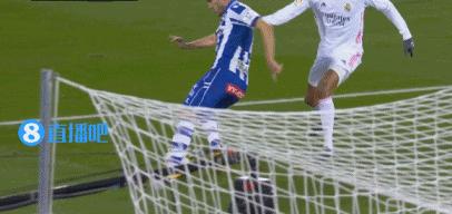 齐达内谈阿扎尔进球,阿扎尔抽射助攻