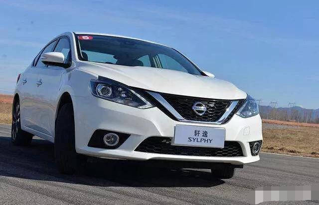 全新轩逸1.6悦享版落地价,19款新轩逸智联尊享版支持carplay