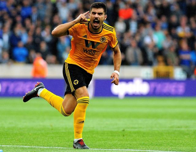 低调的中场大师蒿俊闵,穆里尼奥离开狼队