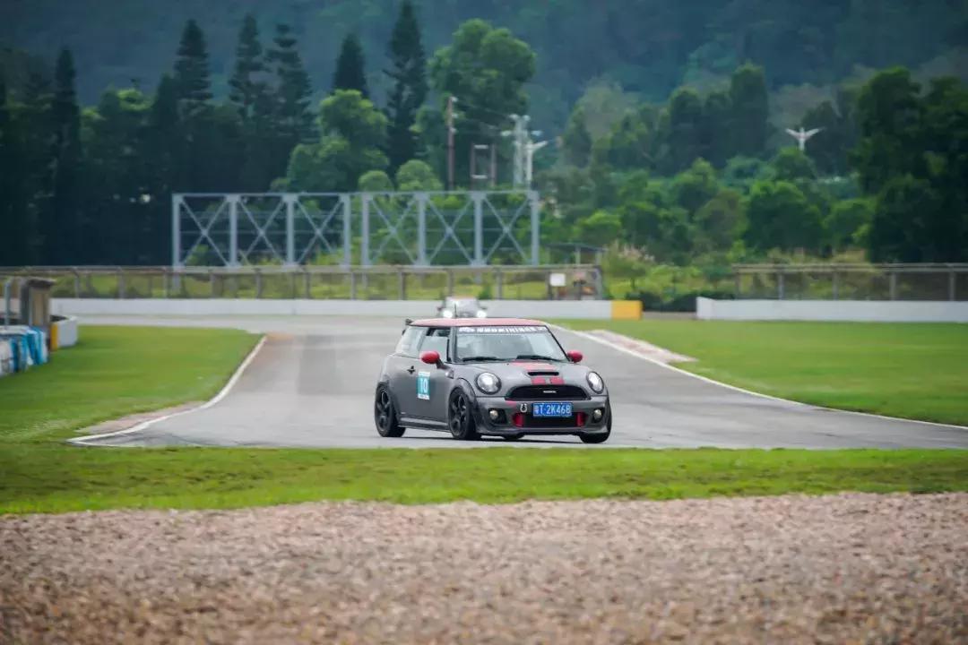 为了这场比赛，我买了一台MINI！