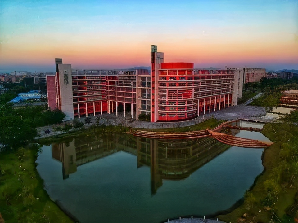 广东有什么环境好的公办专科院校,广东口碑热度排名前10的专科院校