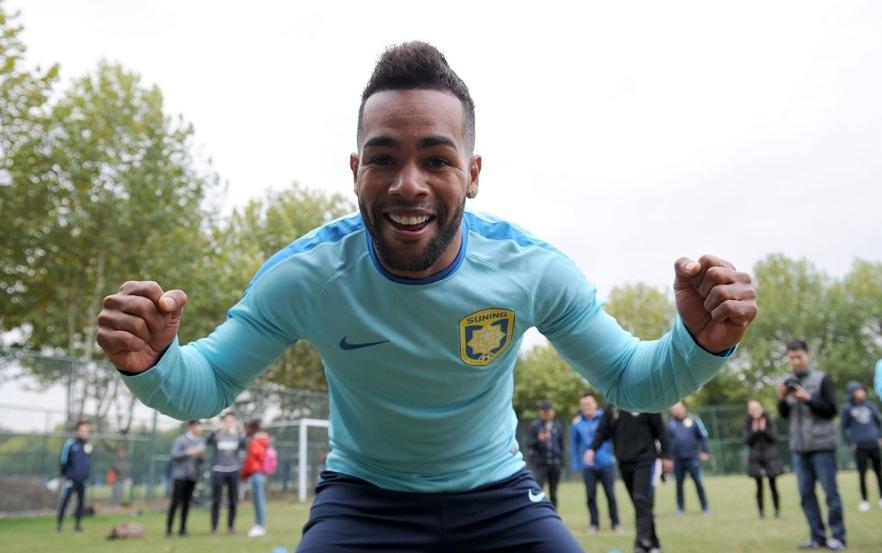 中超归化球员最新消息,恒大归化国脚申花