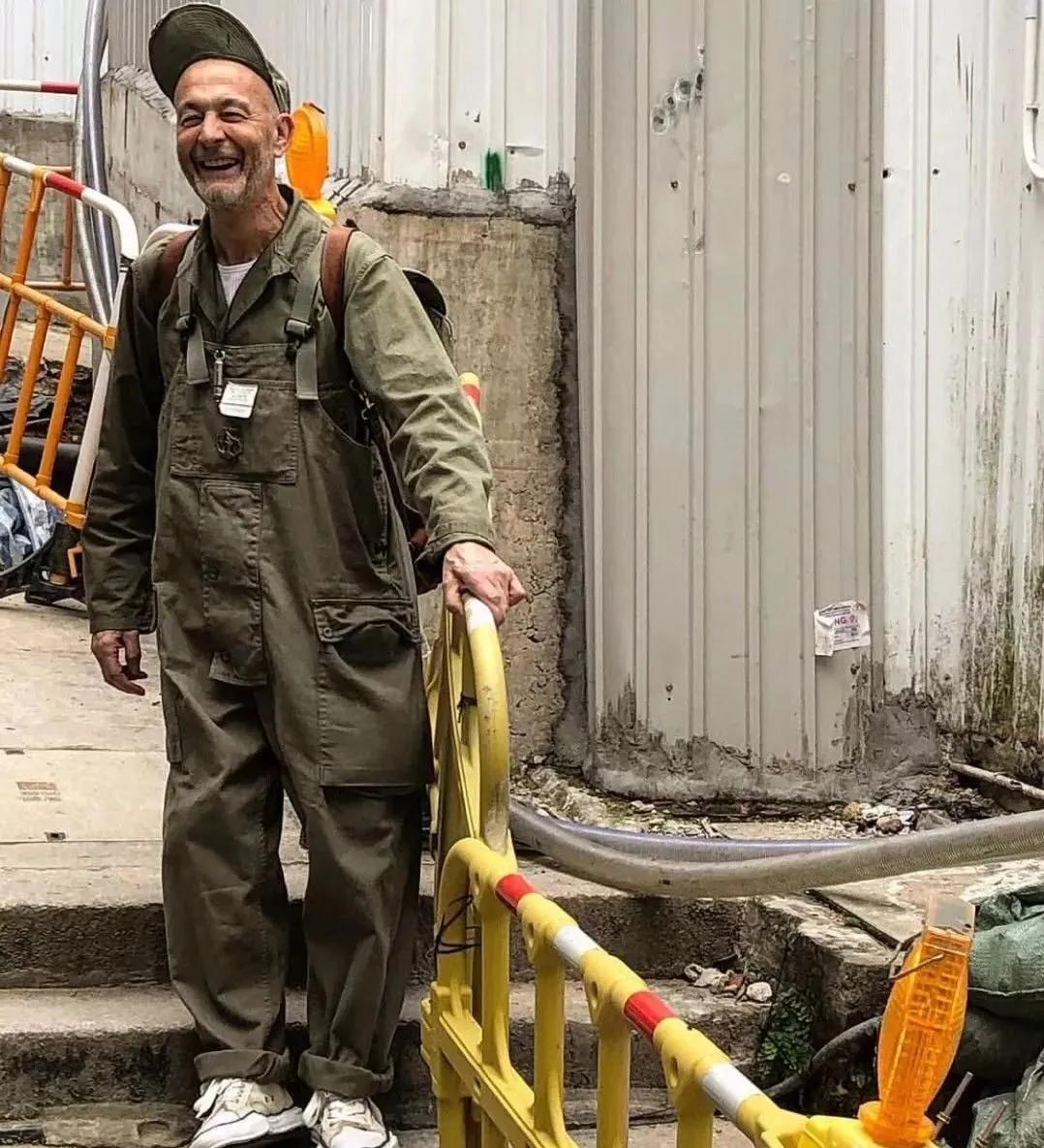 帅气有型还能解放双手,英军的货物短裤你值得拥有