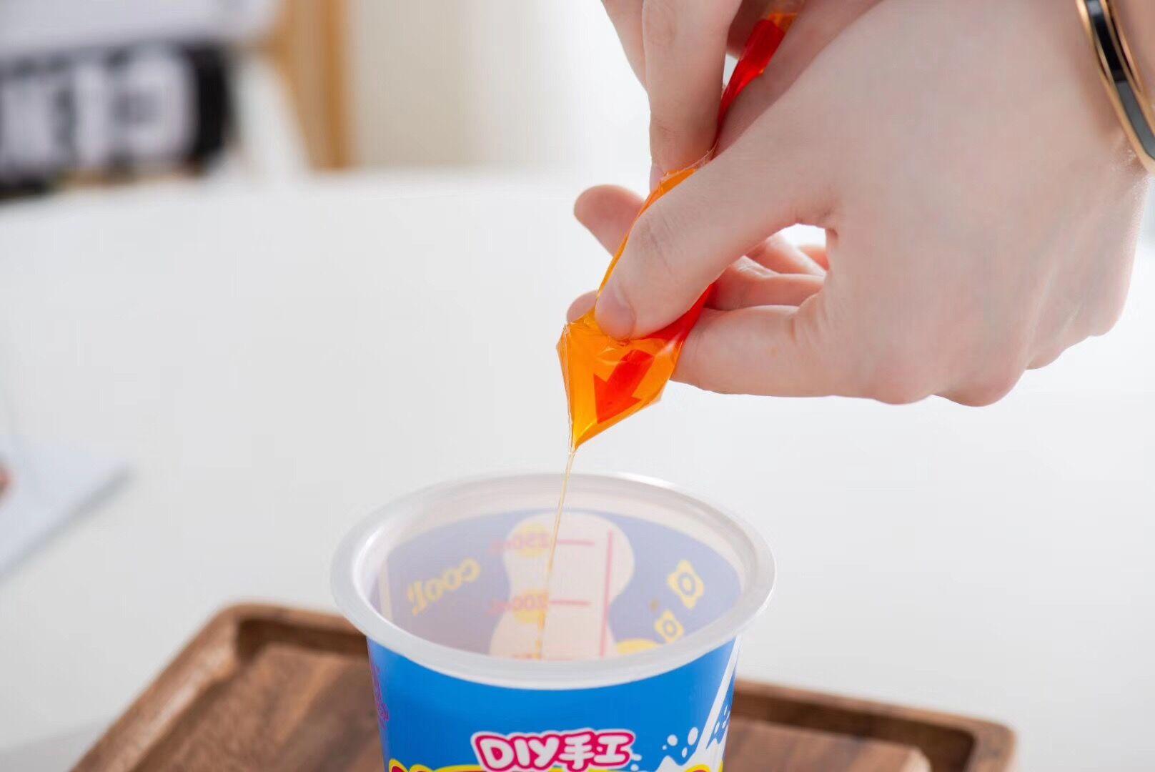 海贼王和世界杯联动,海贼王联动日清杯面