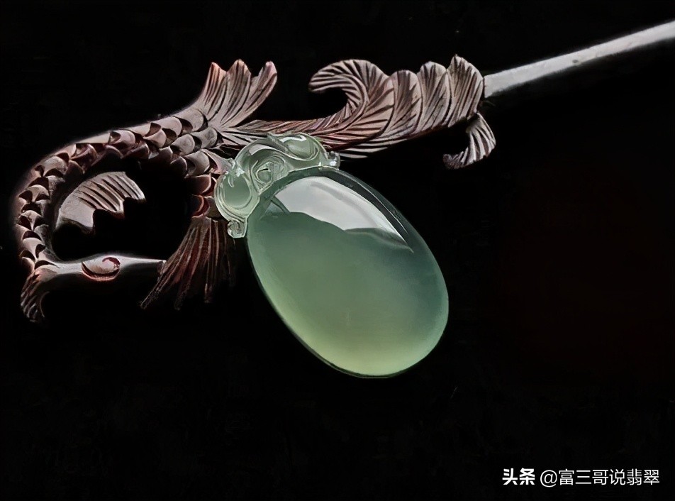 买实体翡翠被骗去哪里投诉,怎么买翡翠不上当受骗