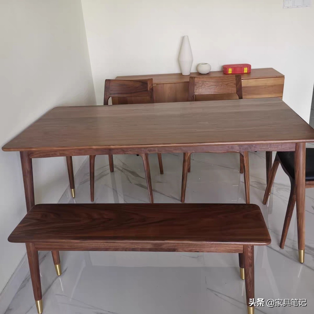 全铝家具和实木家具哪个好,全铝家具跟实木家具哪个好