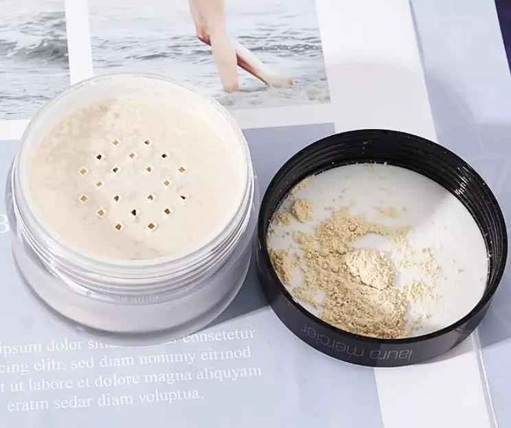 罗拉散粉搭配粉底液好用吗,罗拉经典散粉