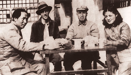 39年，一位德国女郎在行军中长满虱子，自豪道：我现在属于中国人