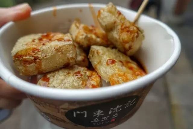 去南京都有哪些特色小吃,去南京必去的特色小吃